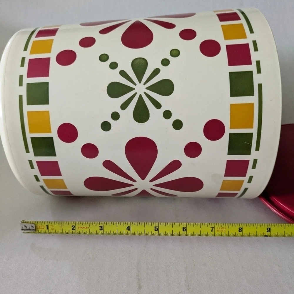 Tupperware One Touch Happy Hacienda Canister